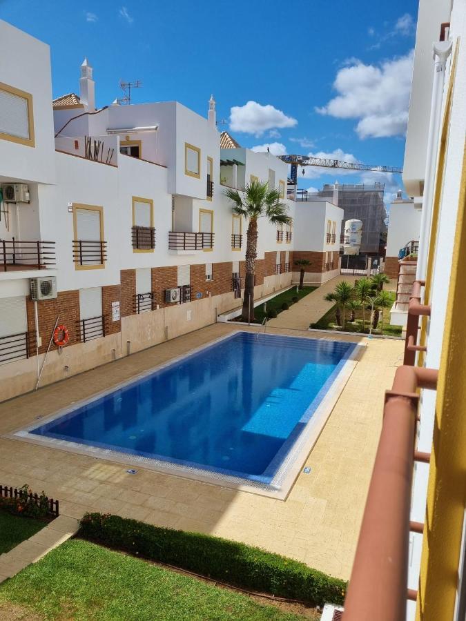 Apartamento Duplex Em Cabanas De Tavira Exteriör bild
